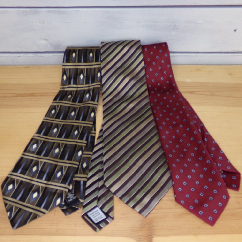 NWOT - Lot of 3 - 100% Silk Men's Ties - Unbranded